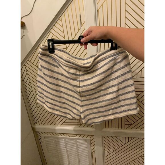 Old Navy Womens Striped Cotton Shorts NWT - Picture 6 of 6